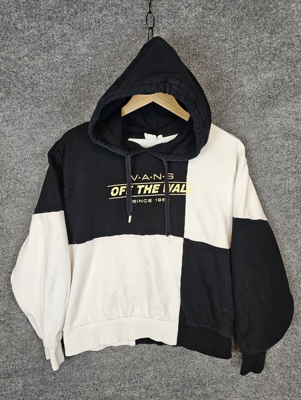 Vans "Off The Wall" Colorblock Hoodie - Black & White Skater Pullover